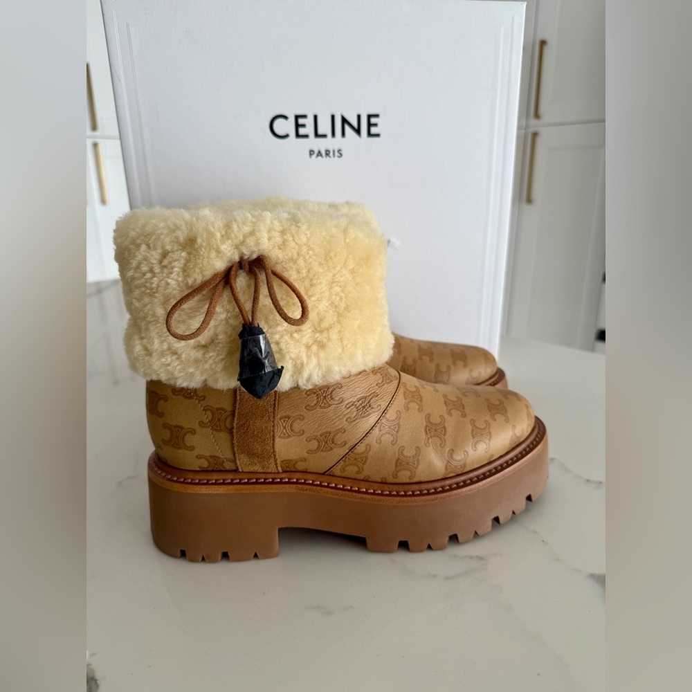 Celine Bulky Cropped Triomphe Boot - Picture 4 of 9
